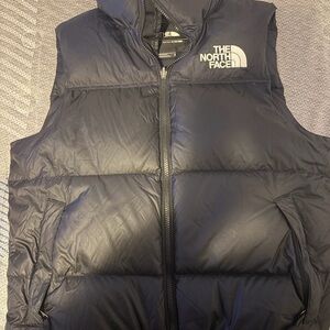 The North Face Men’s Black Puffer Vest - Logo Chest